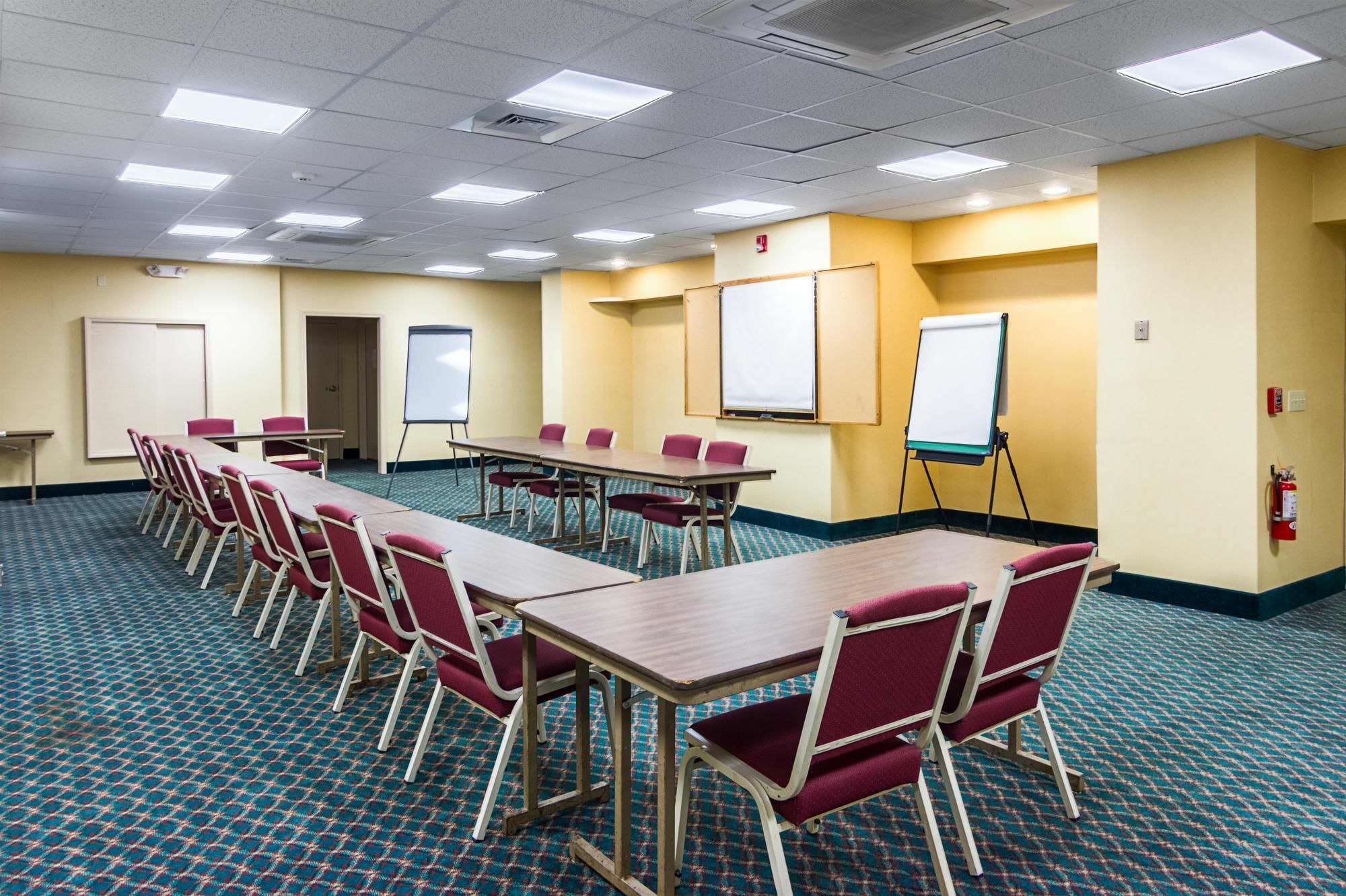 Motel 6-Groton, Ct - Casinos Nearby מראה חיצוני תמונה