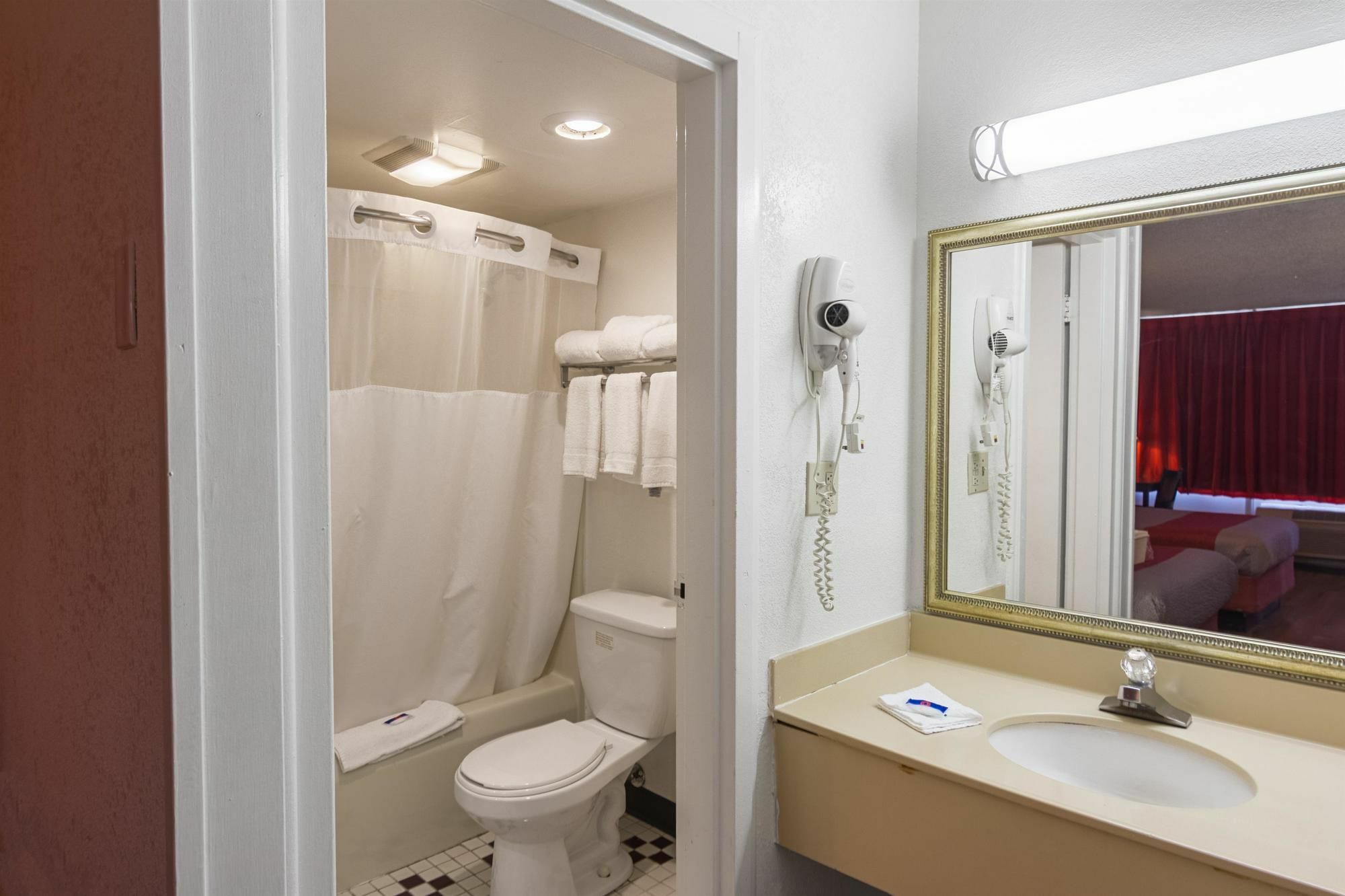 Motel 6-Groton, Ct - Casinos Nearby מראה חיצוני תמונה